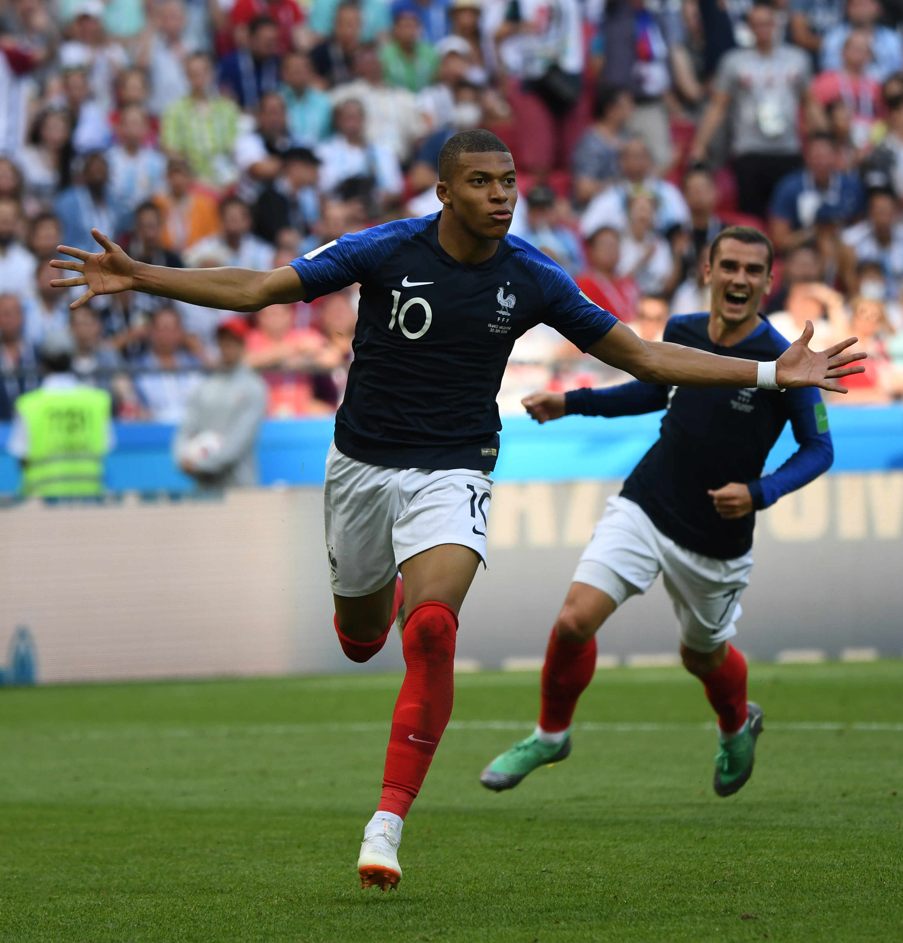 安帅：内马尔能力很强，但我不会带缺比赛强度的球员去世界杯（安切洛蒂：内马尔很出色，但我不会征召缺乏比赛强度的球员参加世界杯）