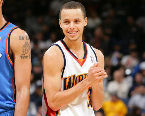 邵佳一会把青岛西海岸的这套5-4-1阵型自由切换...（邵佳一将打造青岛西海岸可自由切换的5-4-1体系）