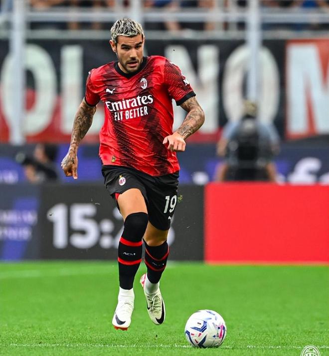 官方：青岛海牛外援拉德曼诺瓦茨加盟匈牙利球队瓦尔达（官宣：青岛海牛外援拉德曼诺瓦茨加盟匈牙利瓦尔达队）