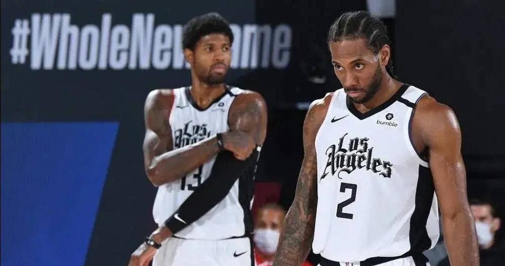 卡瓦哈尔赛后在球员通道嘲讽当值主裁被记录，可能会被处罚（卡瓦哈尔赛后在通道嘲讽主裁被记录，或将面临处罚）