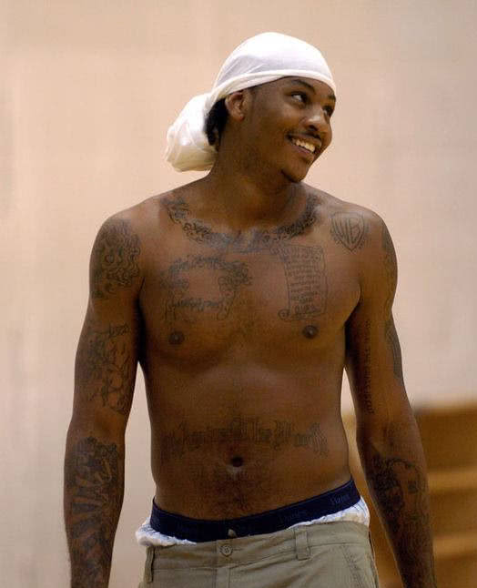 广东对抗训练！萨姆纳暴扣，王少杰好使，崔永熙未现身5v5！（广东队内对抗赛：萨姆纳上演暴扣，王少杰表现出色，崔永熙未参加5v5）