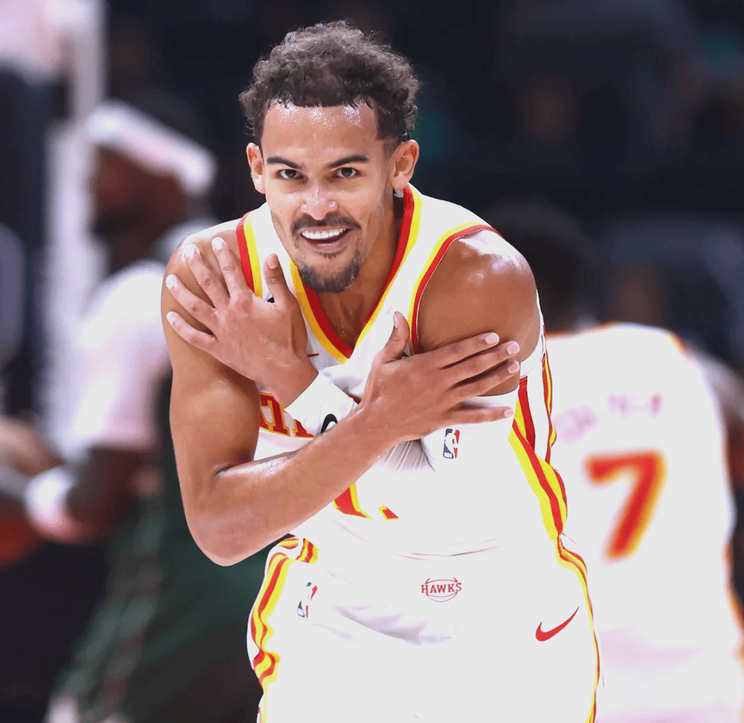 罗马诺：奥罗斯科即将加盟曼联，球员正启程前往英格兰（罗马诺称：奥罗斯科将签约曼联，已启程前往英格兰）