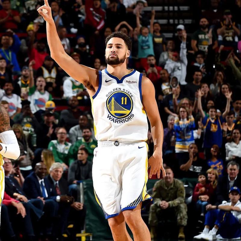 西甲：巴萨4-1大胜瓦伦西亚（西甲：巴萨4-1轻取瓦伦西亚）