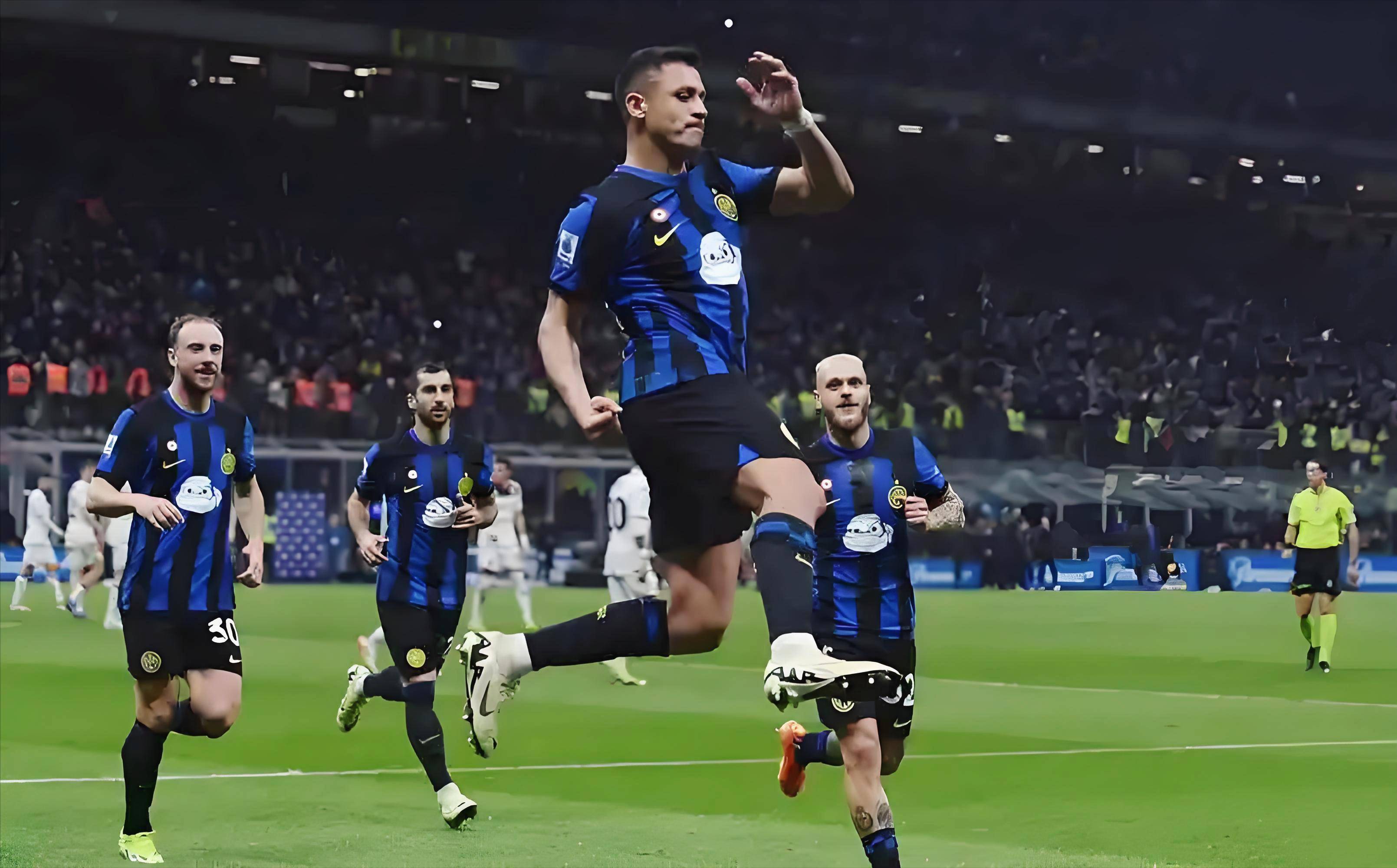 罗马诺：伊萨克受伤影响利物浦冬窗决策，1月或进行补强（罗马诺：伊萨克伤情或改变利物浦冬窗计划，1月或将引援补强）