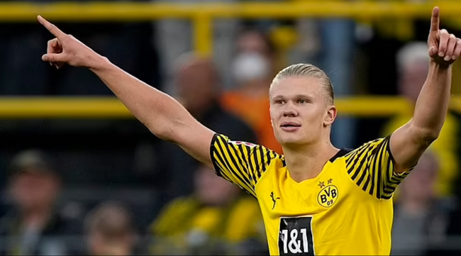 齐达内之子非洲杯首秀获好评，队友：他没为自己的姓氏烦恼（齐达内之子非洲杯处子战获赞，队友称其不为姓氏所累）