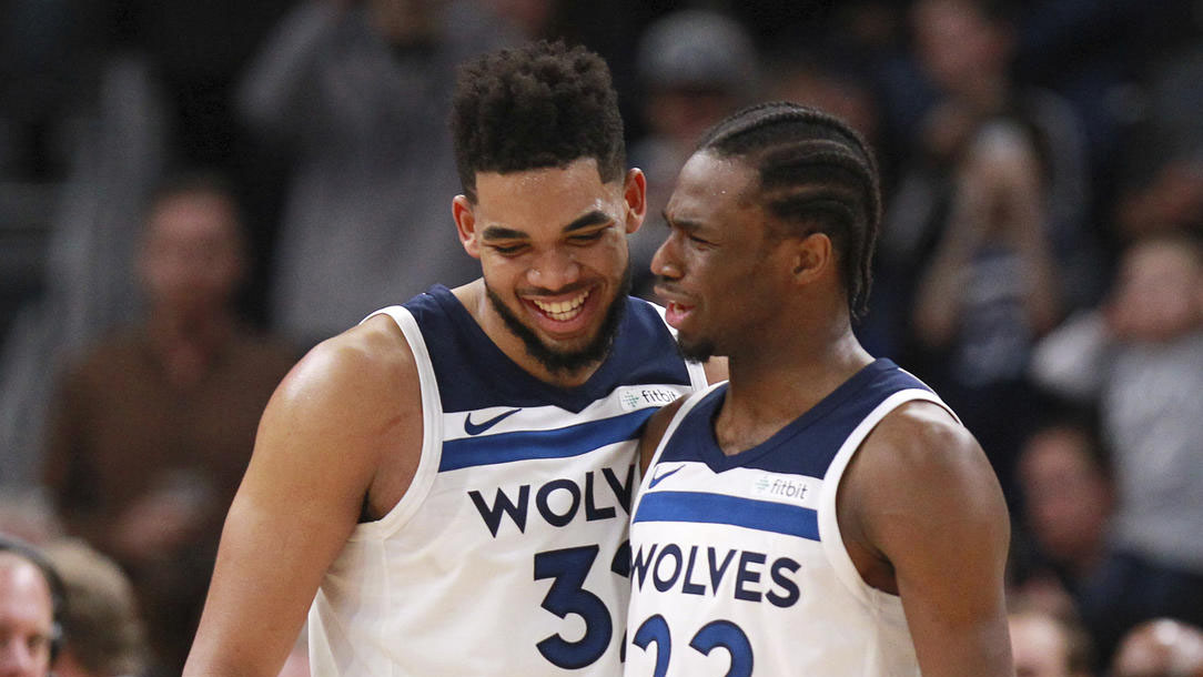 刘建宏：邵佳一已经表现出了一个现代教练的风度和气质（刘建宏：邵佳一已具备现代教练应有的风范与气质）