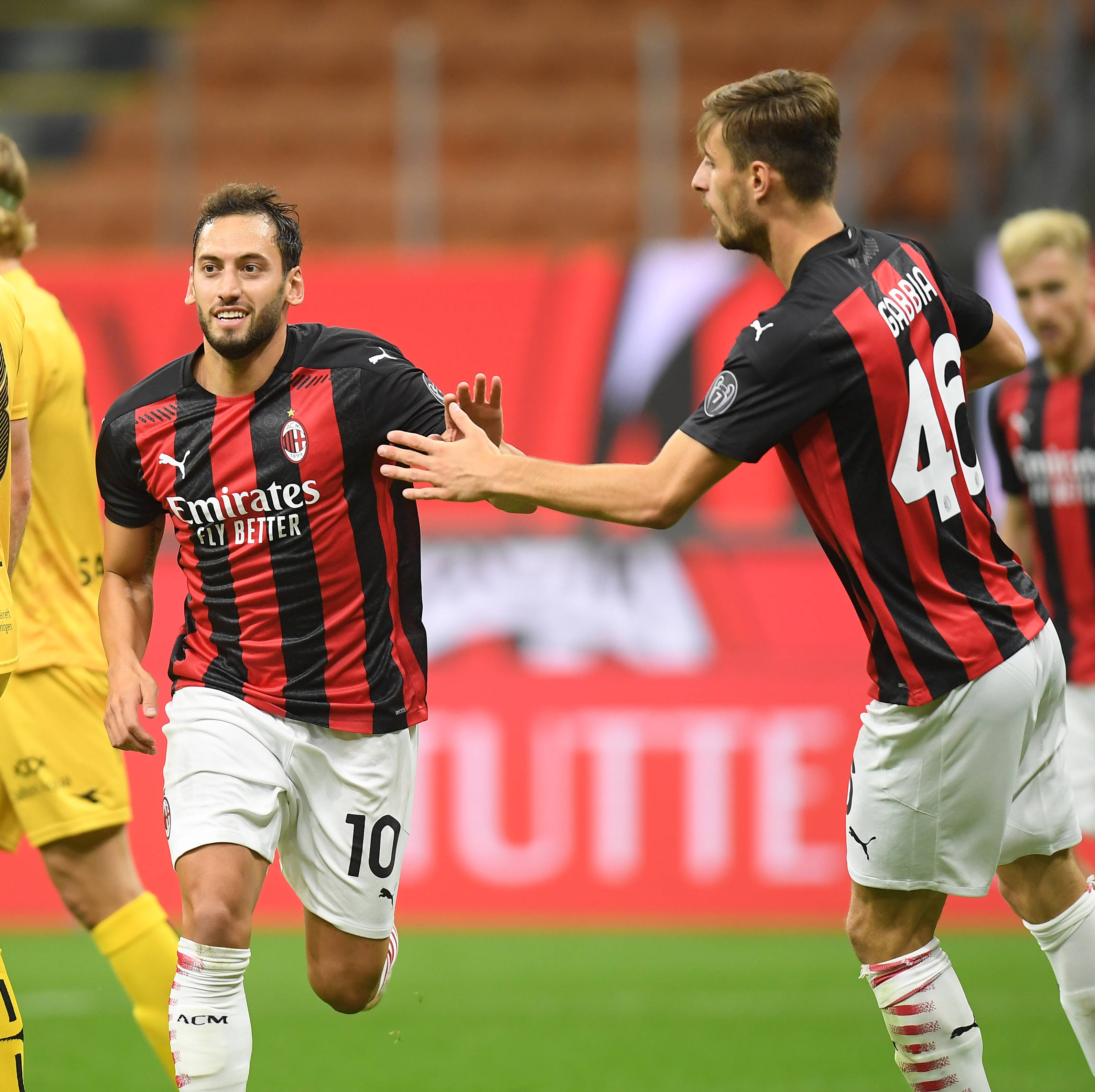 内马尔没来，苏亚雷斯要走？只剩下梅西！MSN重组失败！（内马尔缺席，苏亚雷斯或离队？只剩梅西，MSN重组无望！）