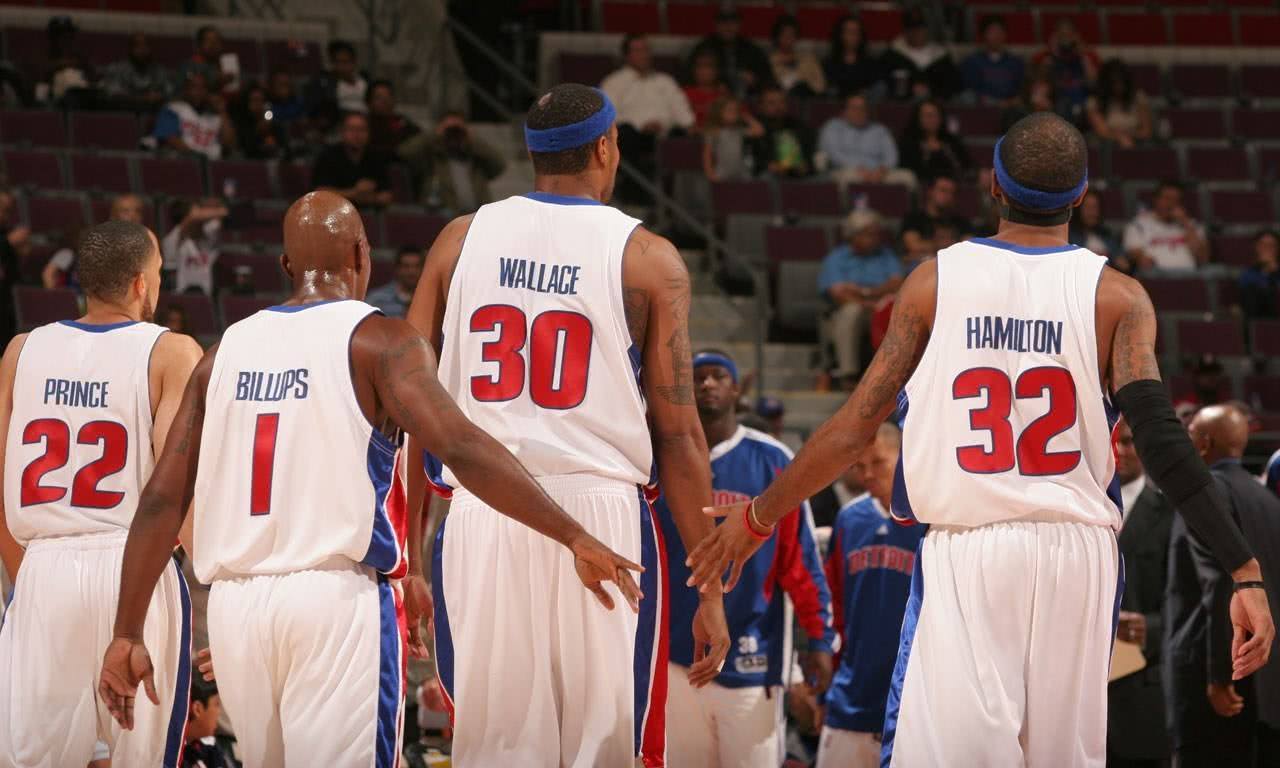 saas-dashboard-overview